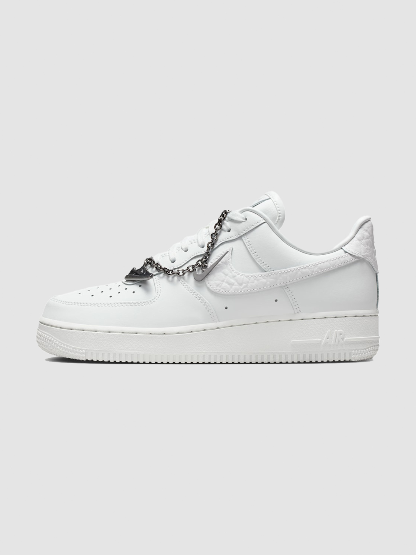 Кроссовки женские Nike Air Force 1 '07 Low (IM6485-121) модель IM6485-121 Фото