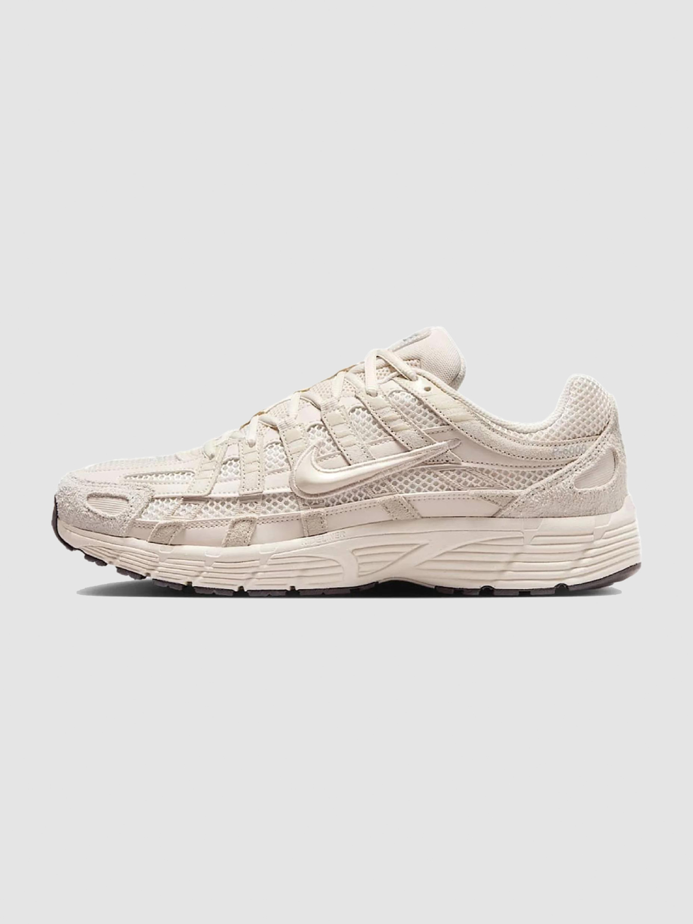 Кроссовки мужские Nike P-6000 Se Light Orewood Brown (HF0015-100) модель HF0015-100 Фото