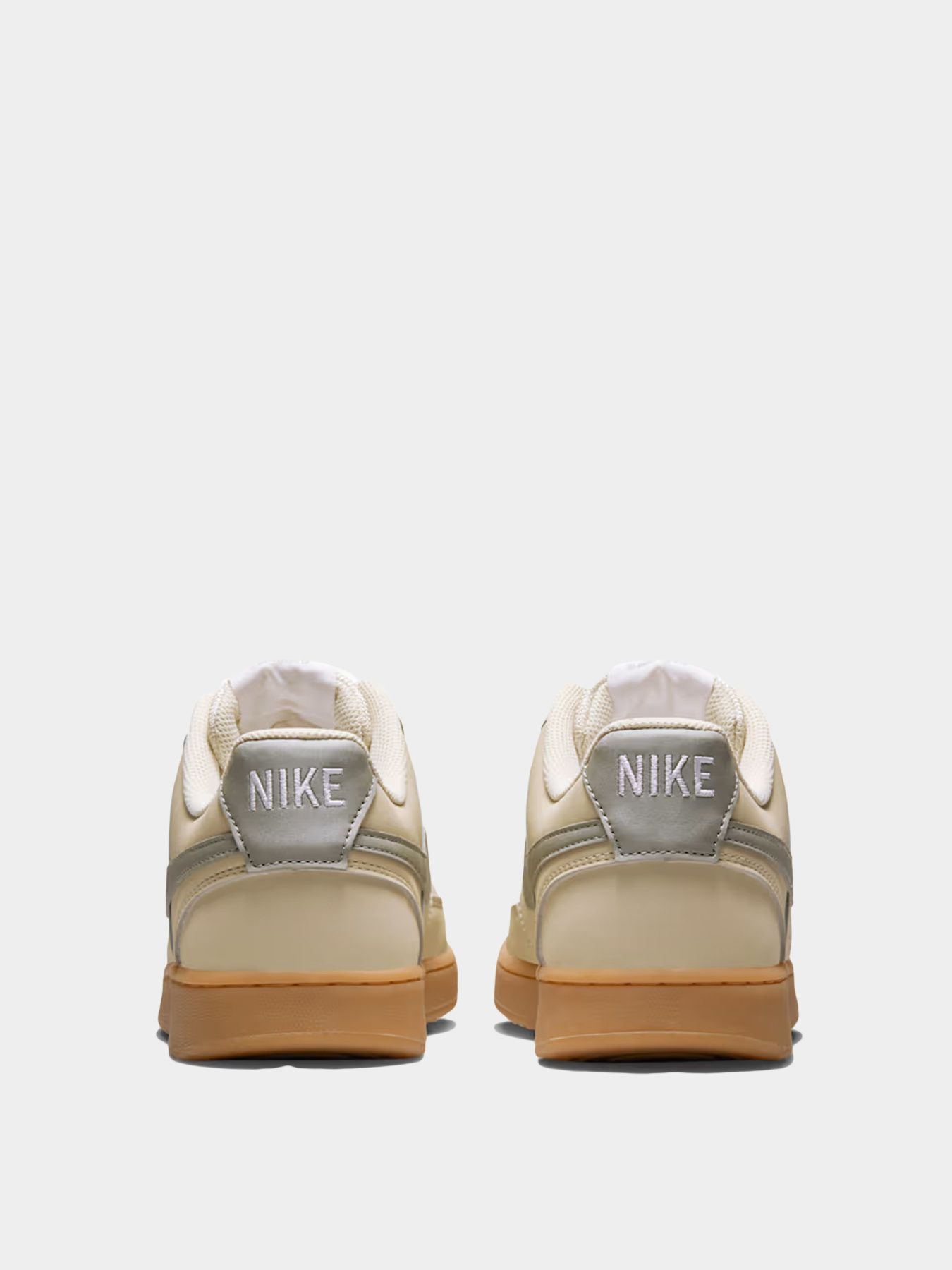 Кроссовки NIKE модель HV8139-200 Фото