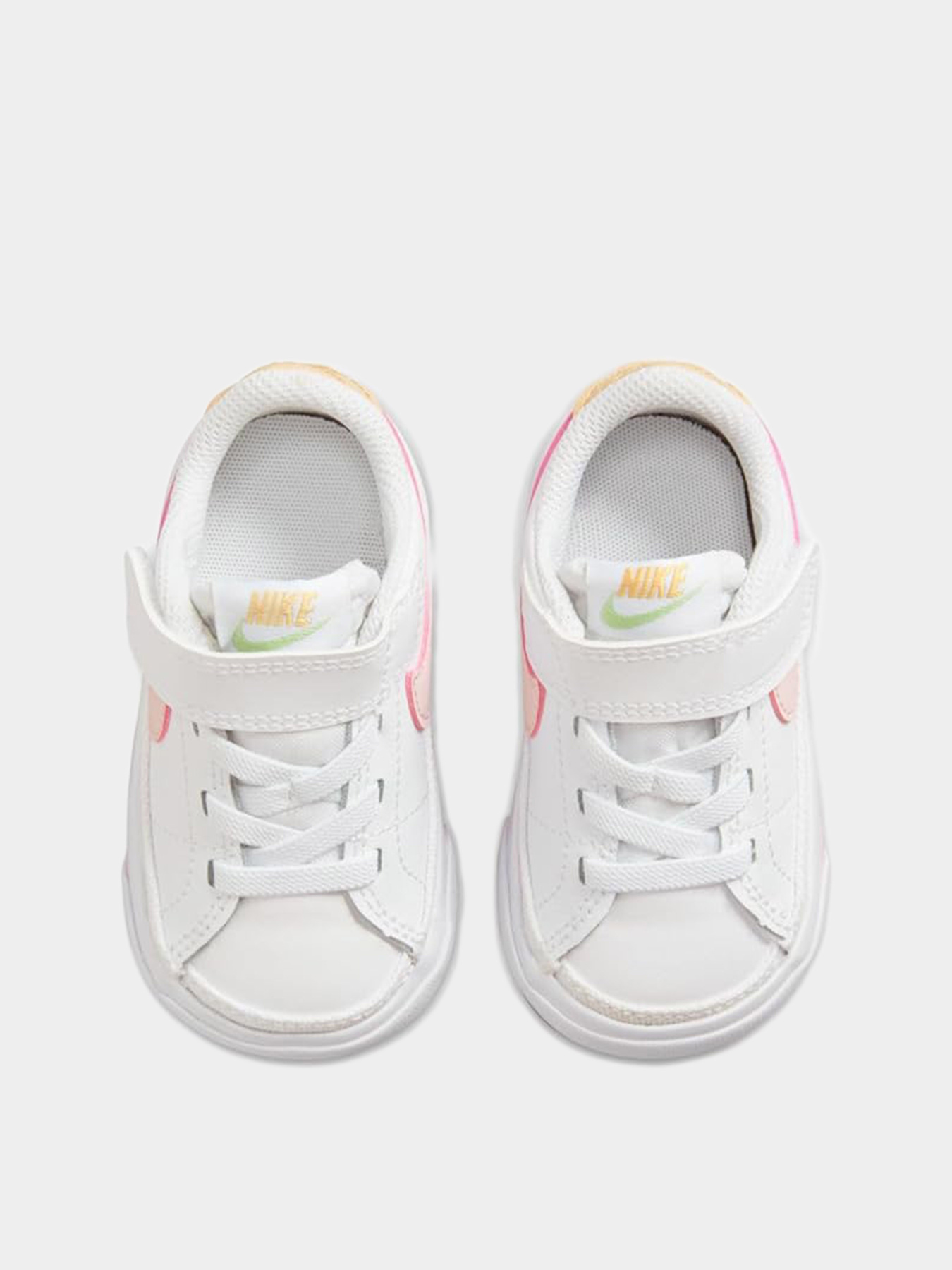 Кроссовки NIKE модель DA5382-115 Фото
