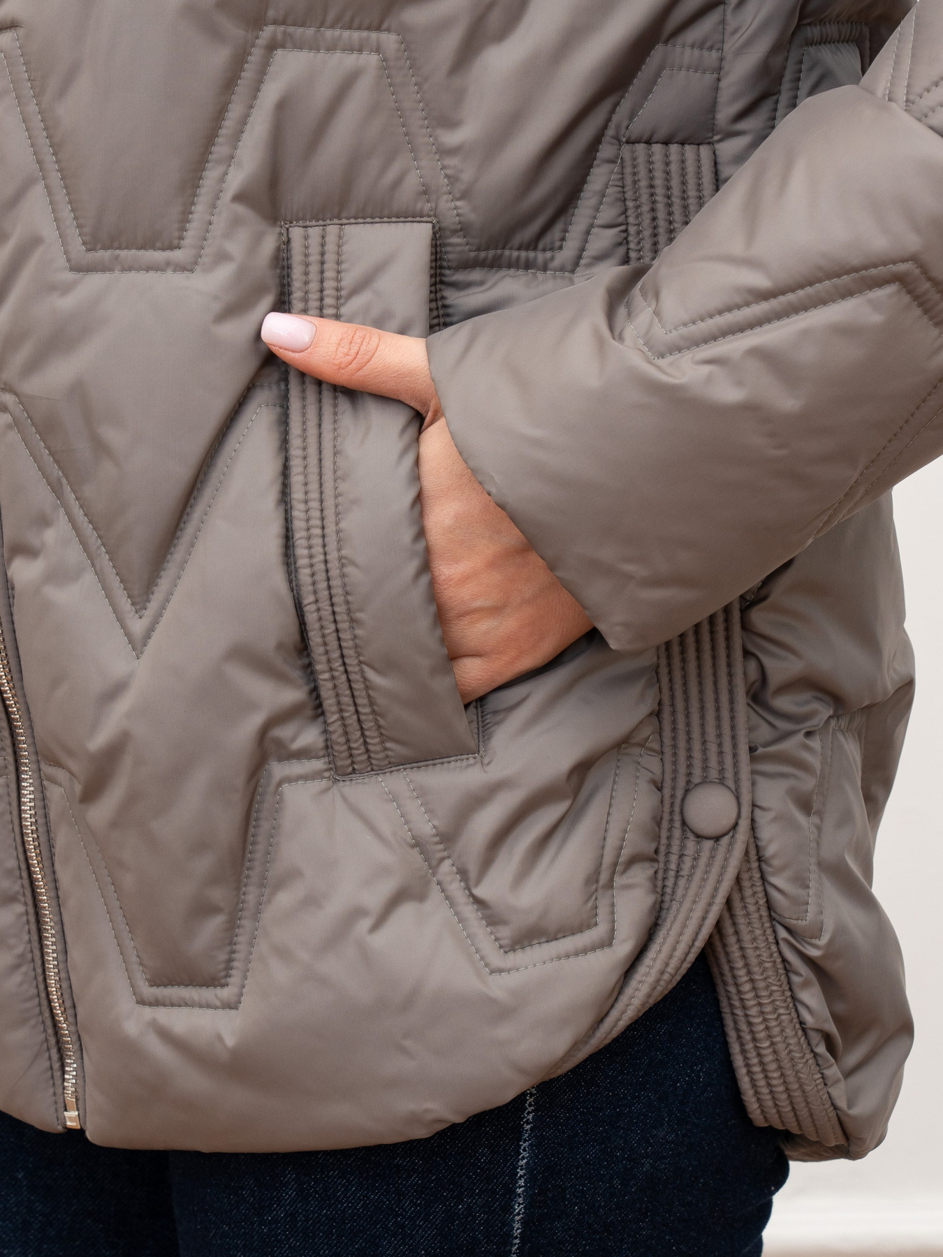 Демисезонная куртка UVENTUM модель 990-BM-mocha Фото