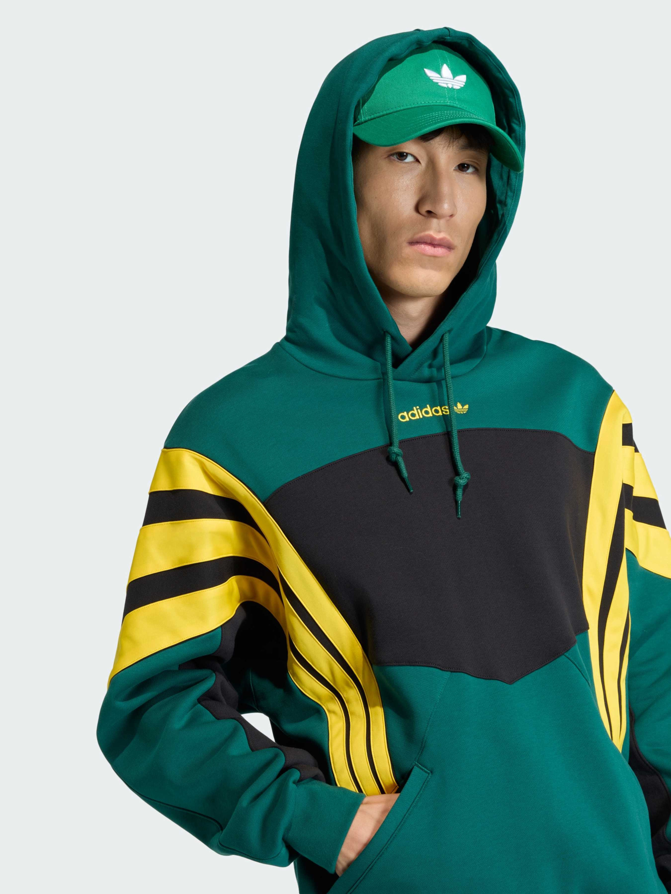 Худі Adidas модель KT0728 Худі Adidas модель KT0728 Фото