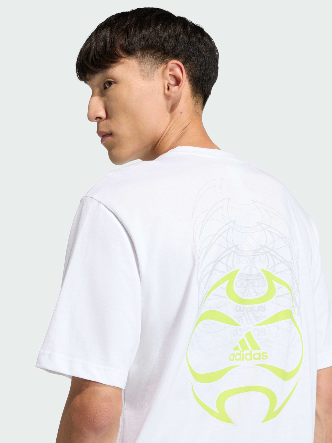 Футболки и поло Adidas модель KE9613 Фото