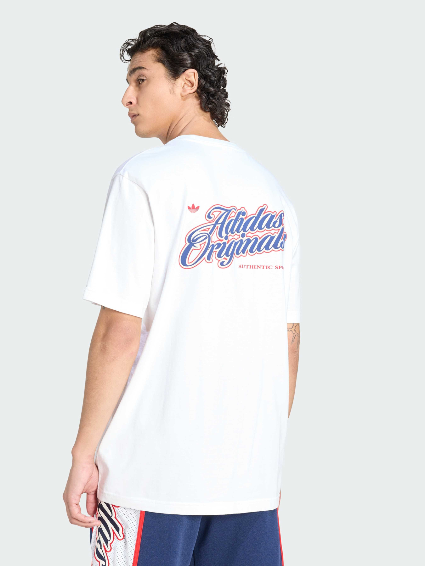 Футболка Adidas Graphics модель KE2248 Фото