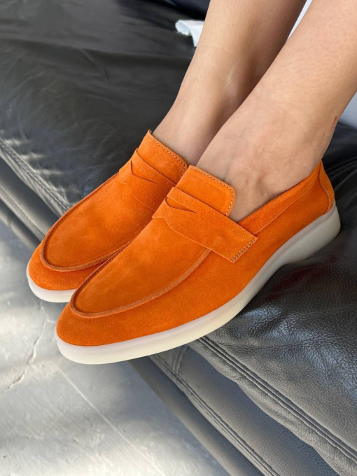 Лоферы из натуральной замши на кожаной стельке фигурная перемычка Оранжевые (154-24/1056) модель P_146386-S40_159997 Фото