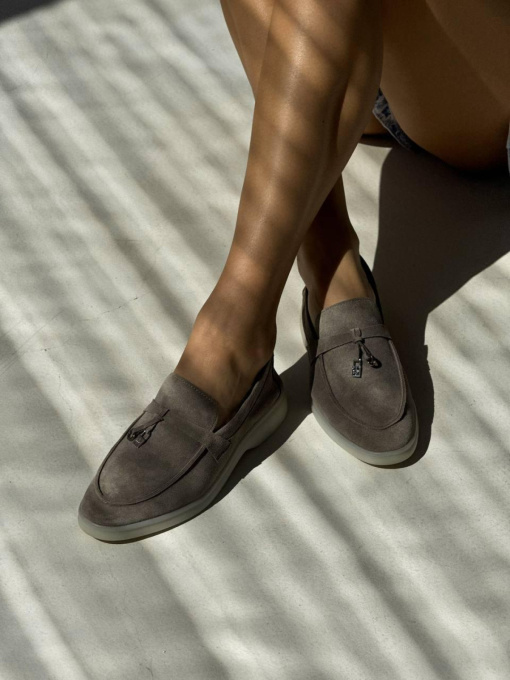 Лоферы из натуральной замши на кожаной стельке узкая перемычка/замок и кольцо Моко серый (154/хилари2) модель P_207780-S39_207810 Фото