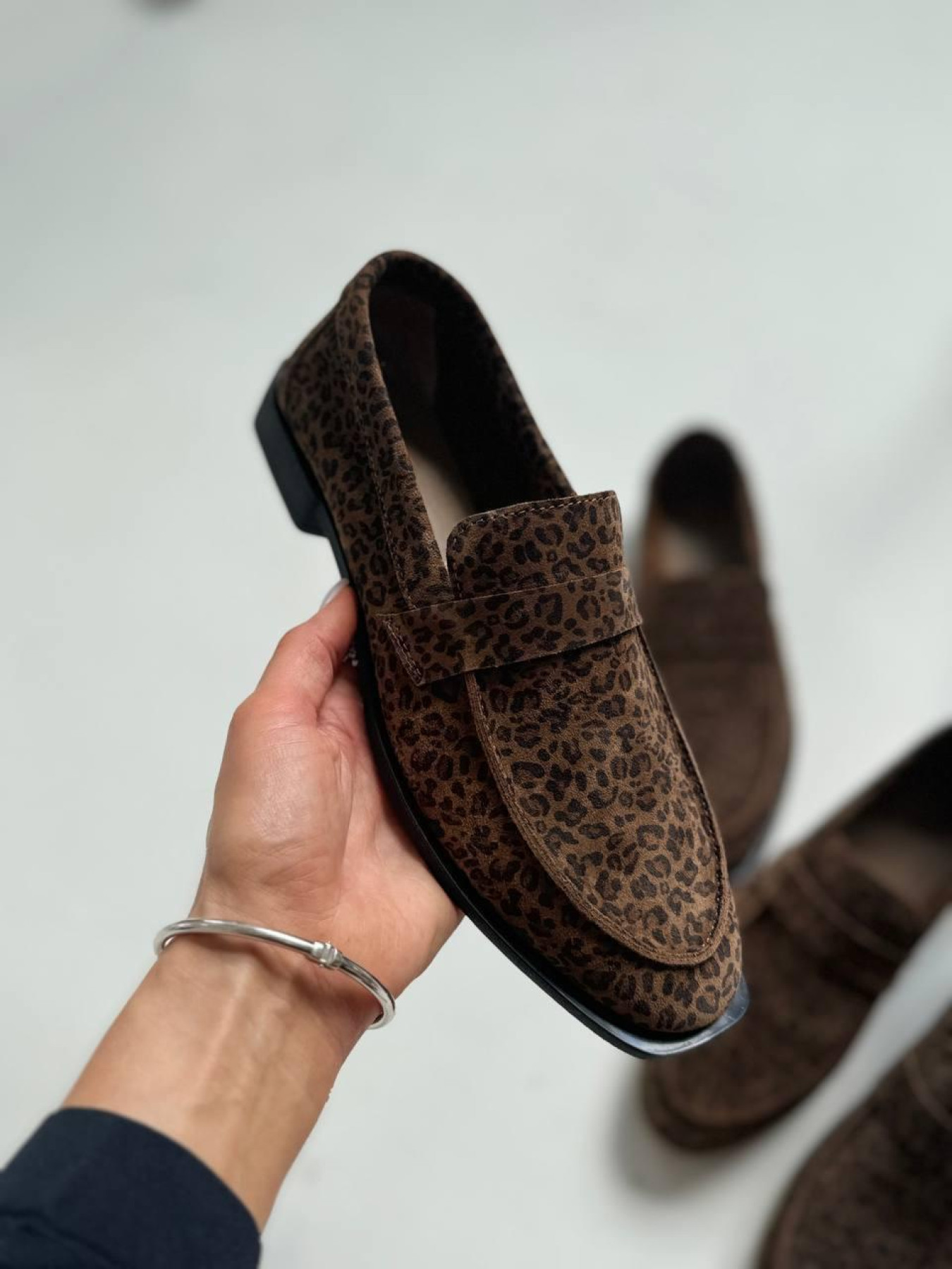 Лоферы из натуральной замши на кожаной стельке прямая перемычка Леопард (154/Хиллари4) модель P_183121-S36_183145 Фото