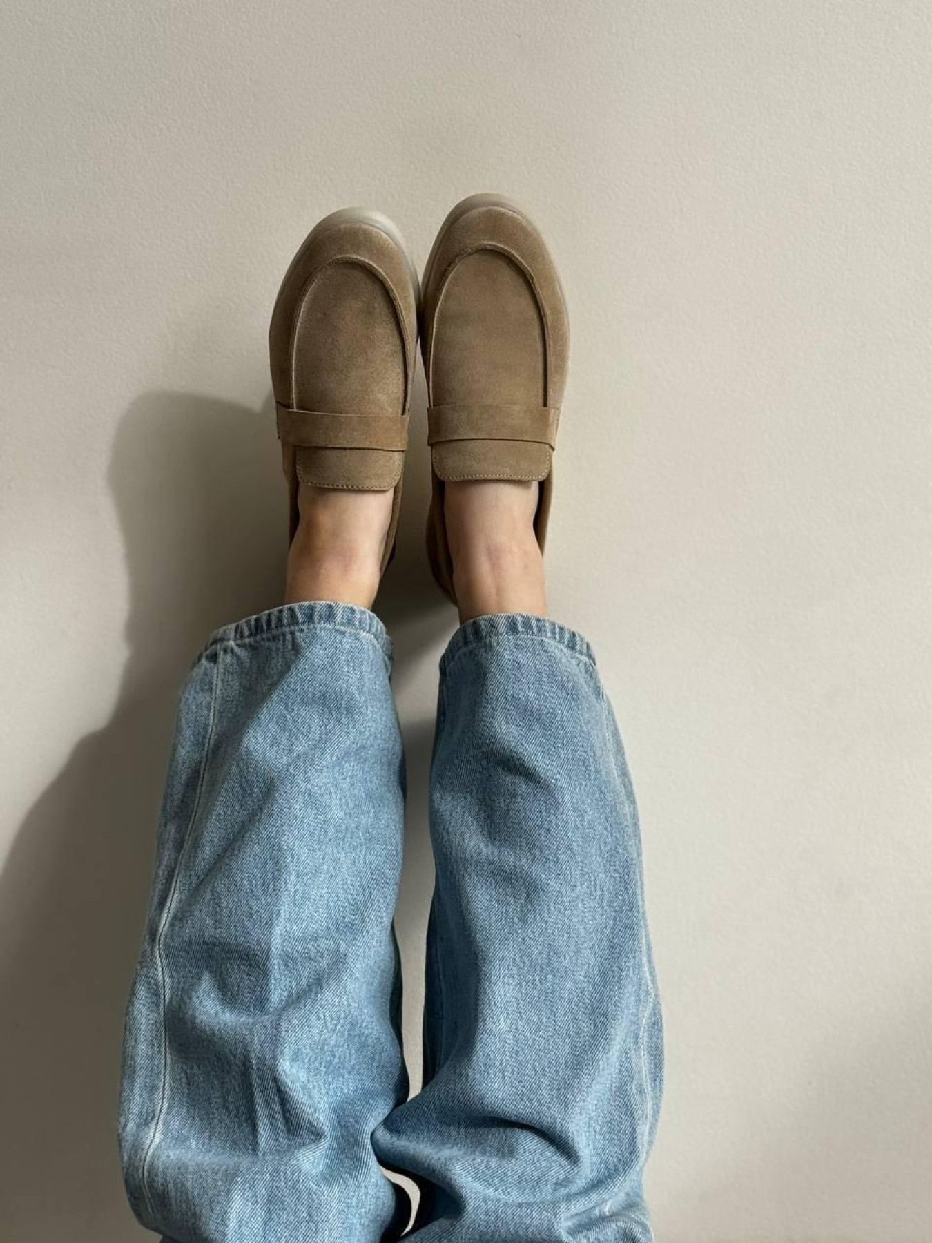 Лофери з натуральної замші на шкіряній устілці Світлий беж (154/Хіларі2) модель P_228747-S35_228747 Фото