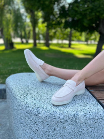 Лоферы из натуральной замши на кожаной стельке фигурная перемычка Пудра (154-9/1056) модель P_183442-S39_185385 Фото