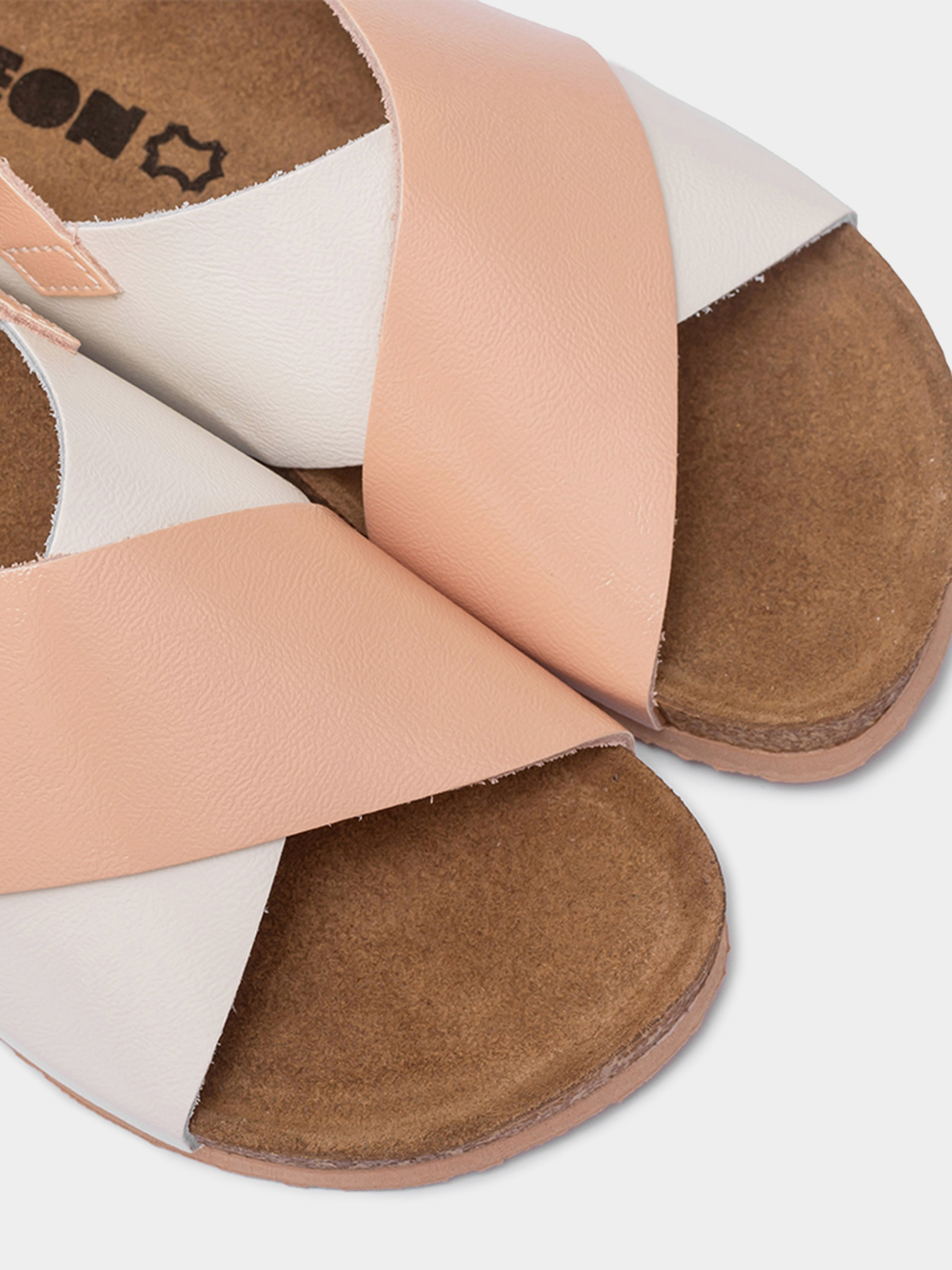 Сандалії Leon модель 4302-Powder Фото