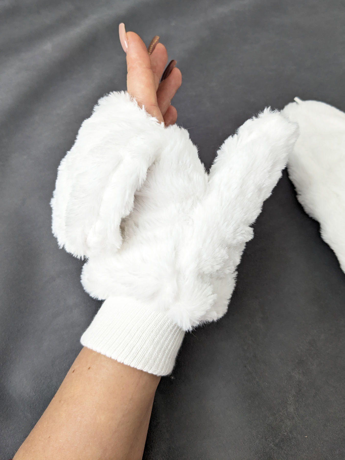 Жіночі трансформер-рукавички з м’якого хутра з відстібною верхньою частиною модель 85005-6 Фото