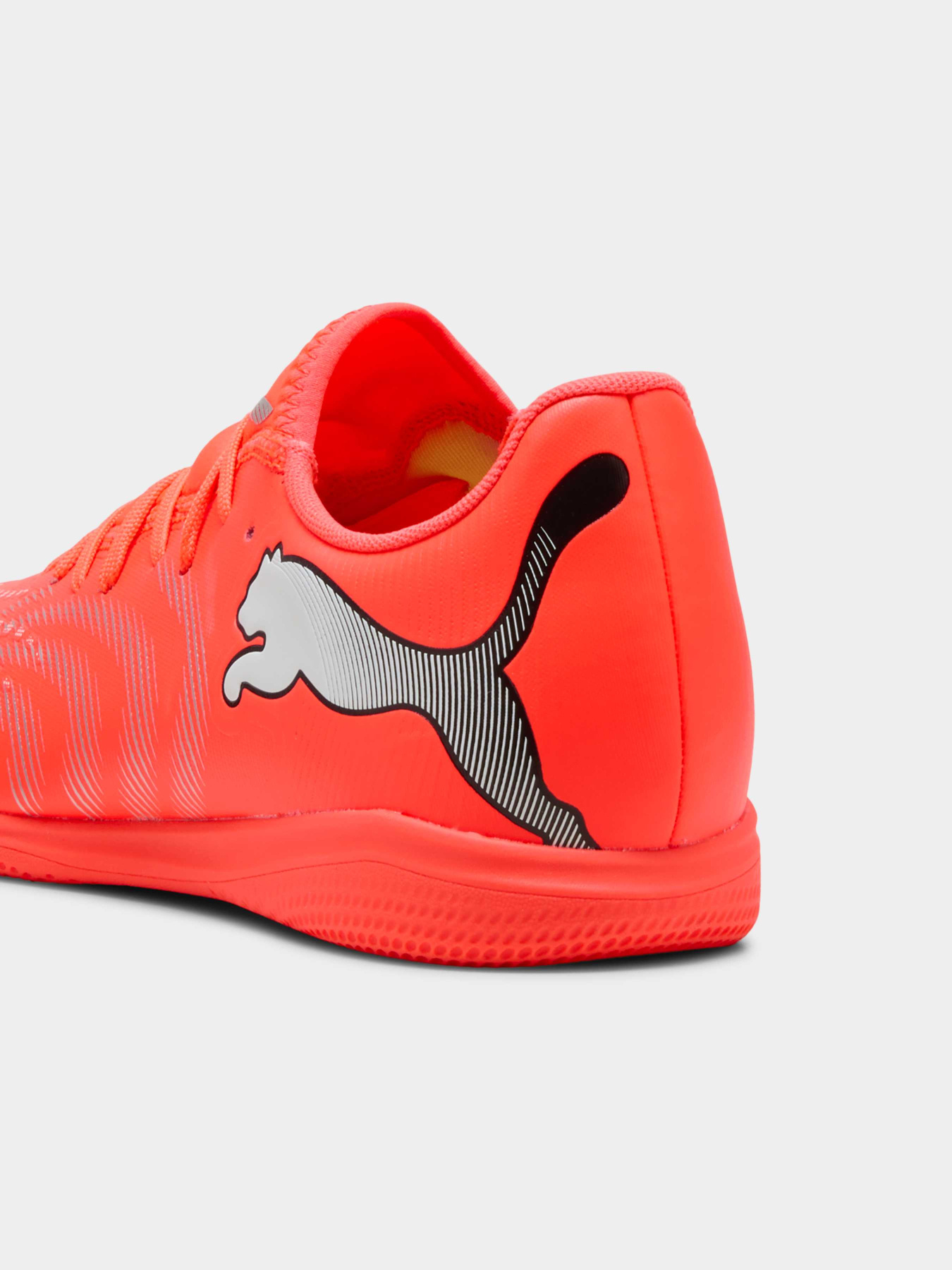 Бутси PUMA Future 9 Play It модель 108921 Фото