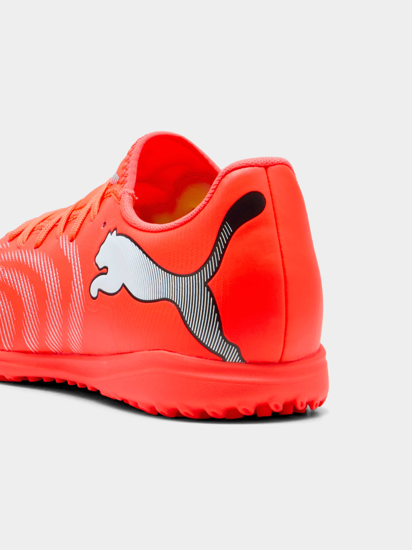 Бутси PUMA Future 9 Play Tt модель 108918 Фото