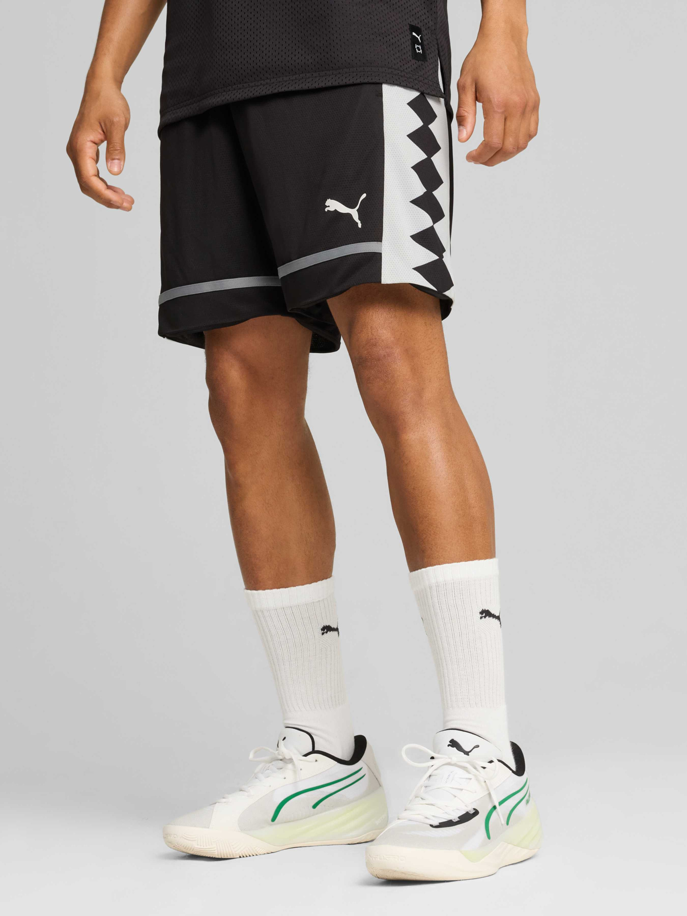 Спортивні шорти PUMA The All Jaws 6.5 Short модель 627771 Фото