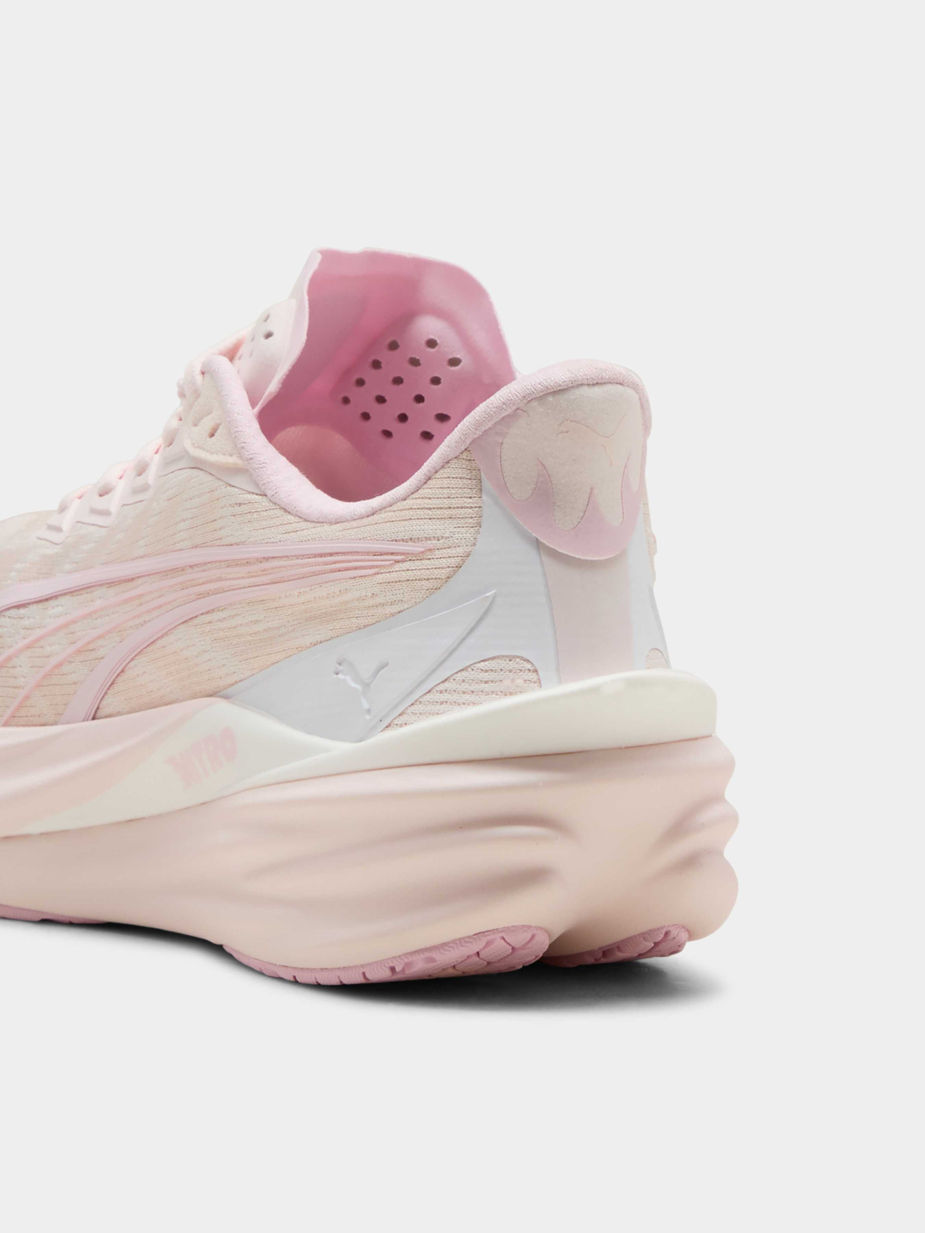 Кроссовки Deviate NITRO™ 4 Running Shoes Women модель 312124 Фото