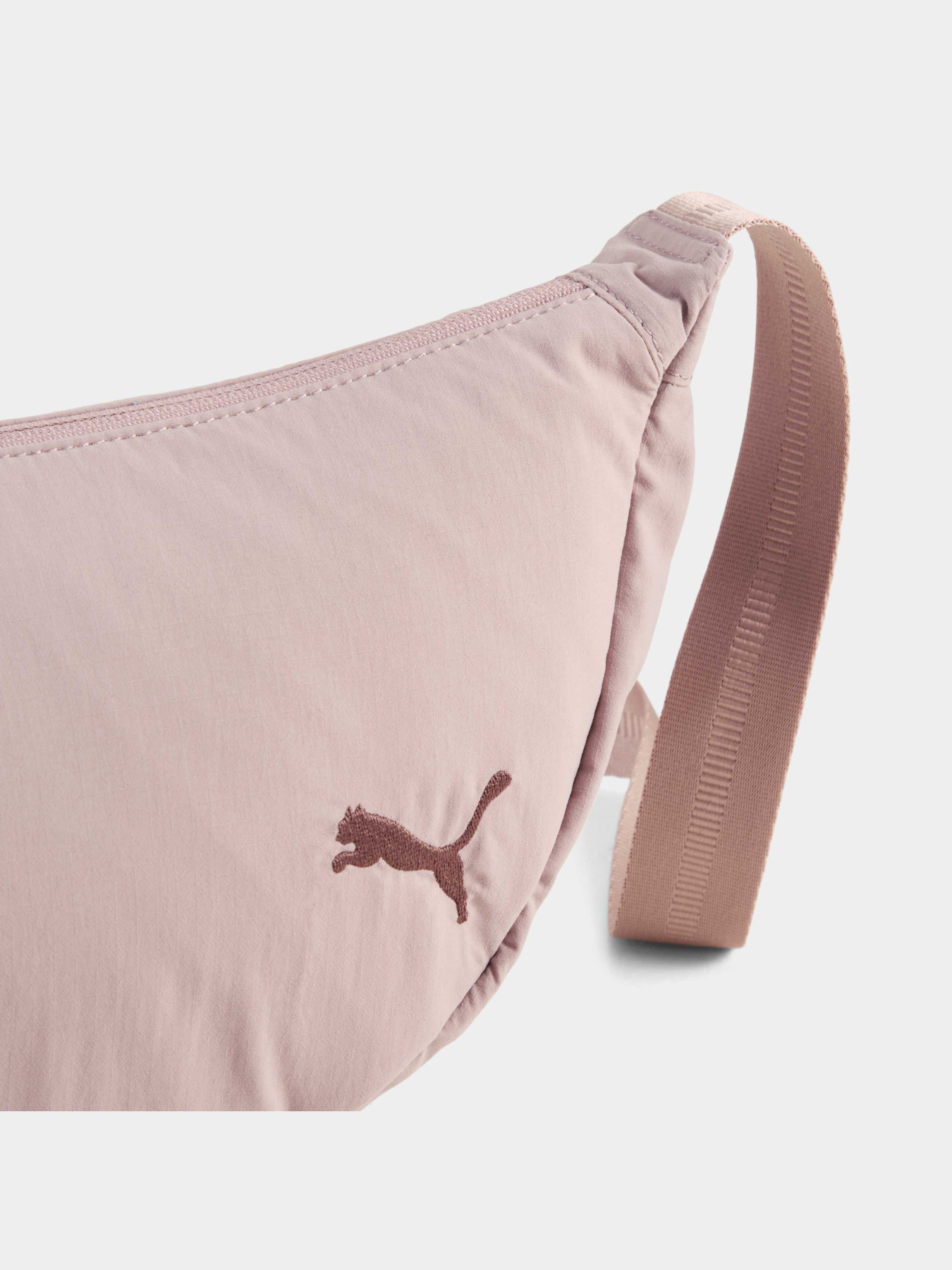 Крос-боді PUMA Her Half Moon Bag модель 092706 Фото