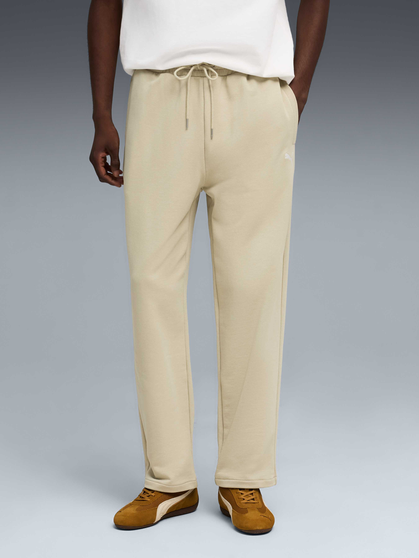 Брюки WARDROBE ESS Relaxed Sweatpants Men модель 629651 Фото