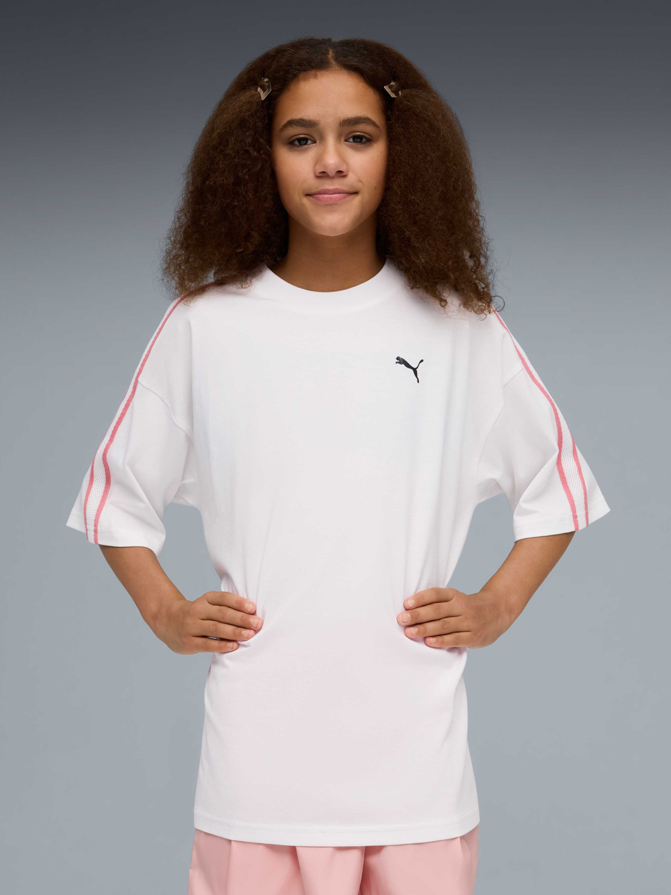 Футболка PUMA Oversized Graphic Tee модель 634517 Футболка PUMA Oversized Graphic Tee модель 634517 Фото