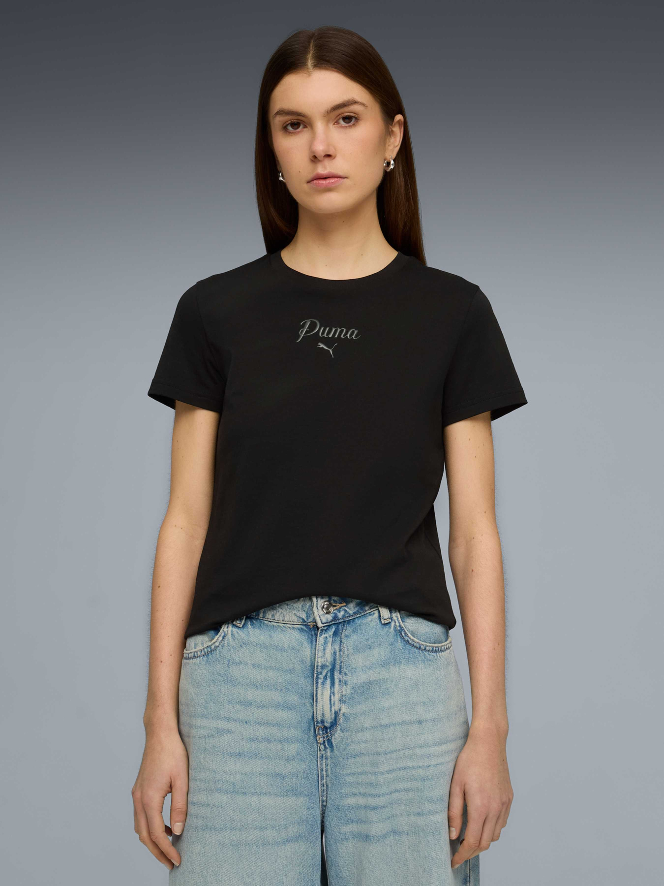 Футболка PUMA Ess Script Tee модель 691760 Футболка PUMA Ess Script Tee модель 691760 Фото