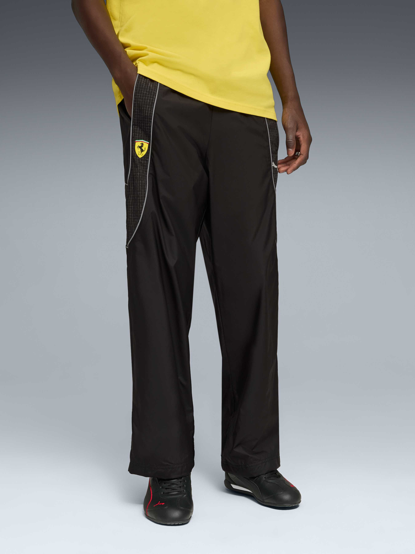 Штаны спортивные PUMA Ferrari Tech-x Pant Wv модель 634228 Фото