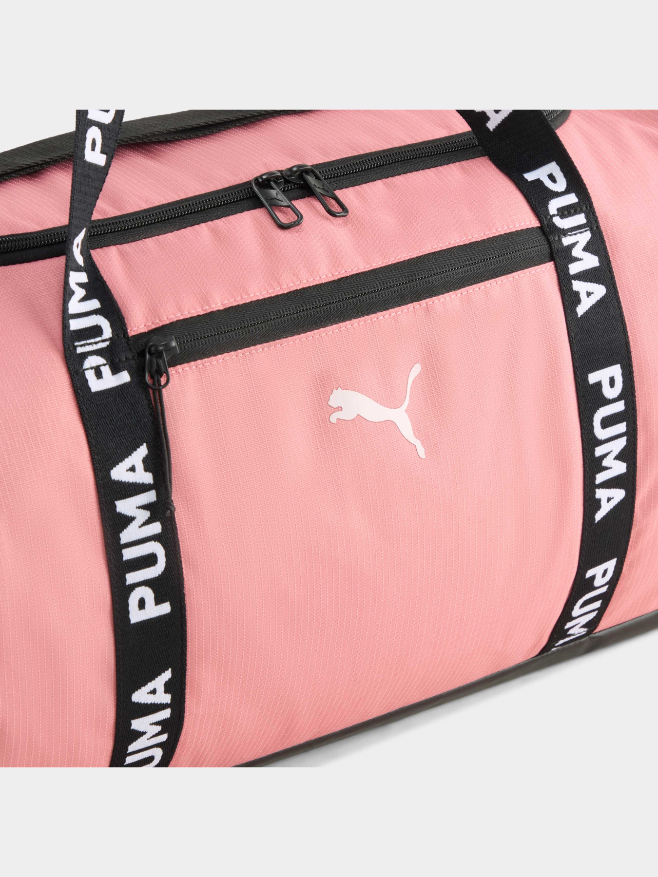 Сумка Essentials Training 28.5L Barrel Bag модель 091849 Фото