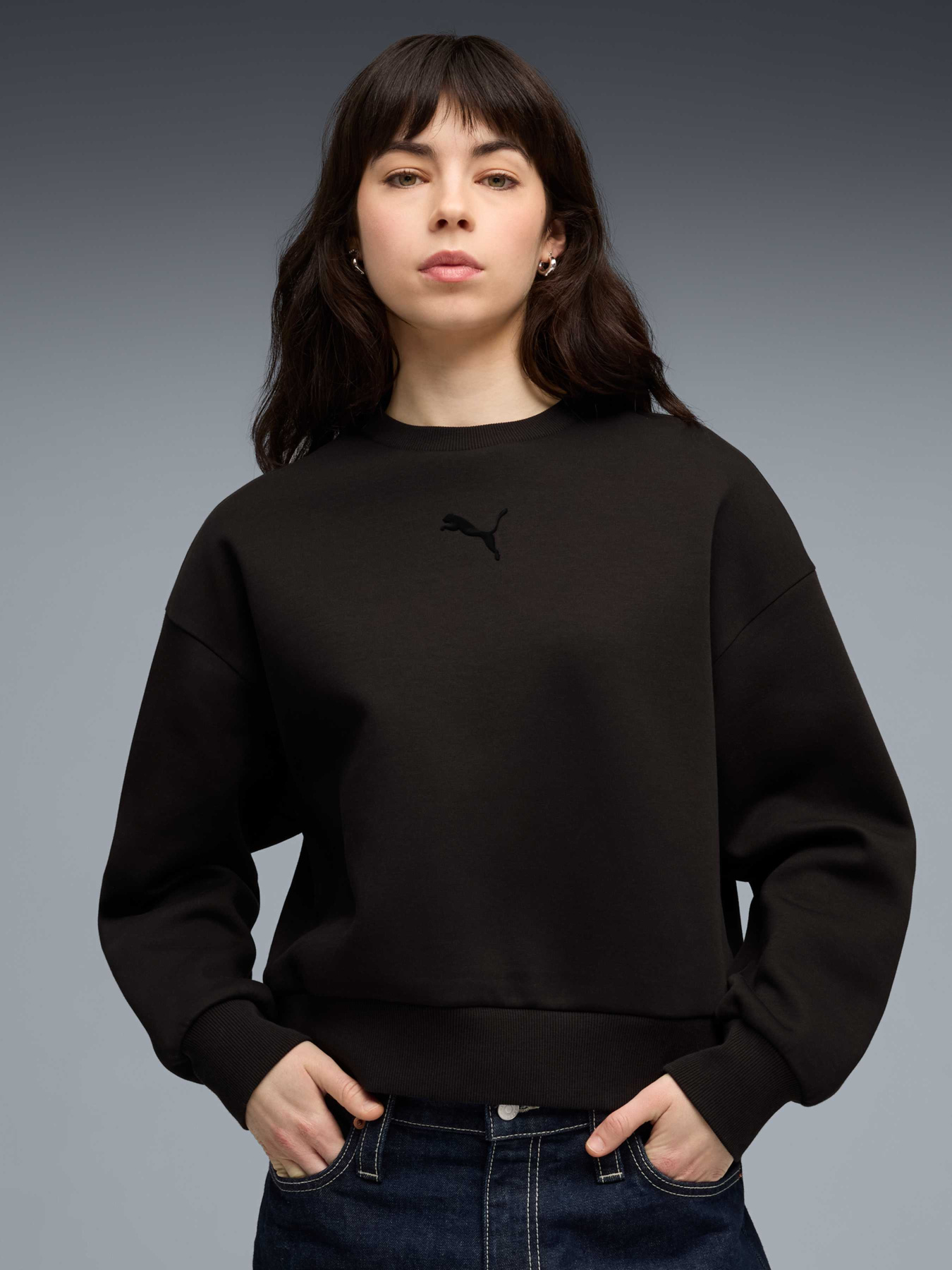 Світшот Essentials Elevated Logo Sweatshirt Women модель 634578 Фото