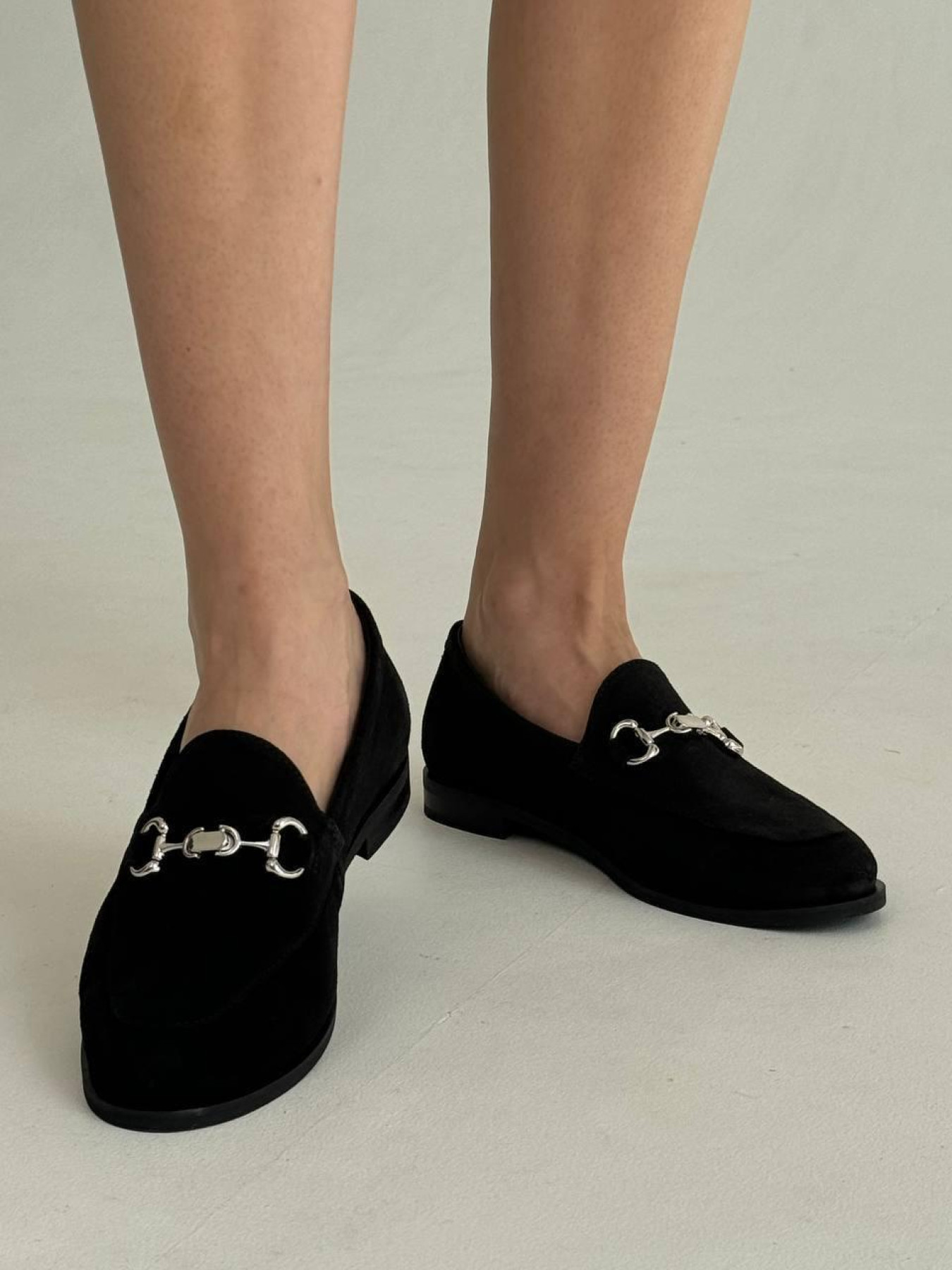 Лоферы из натуральной замши с узкой перетяжкой серебро Черный (161/10115) модель P_172835-S37_172835 Фото