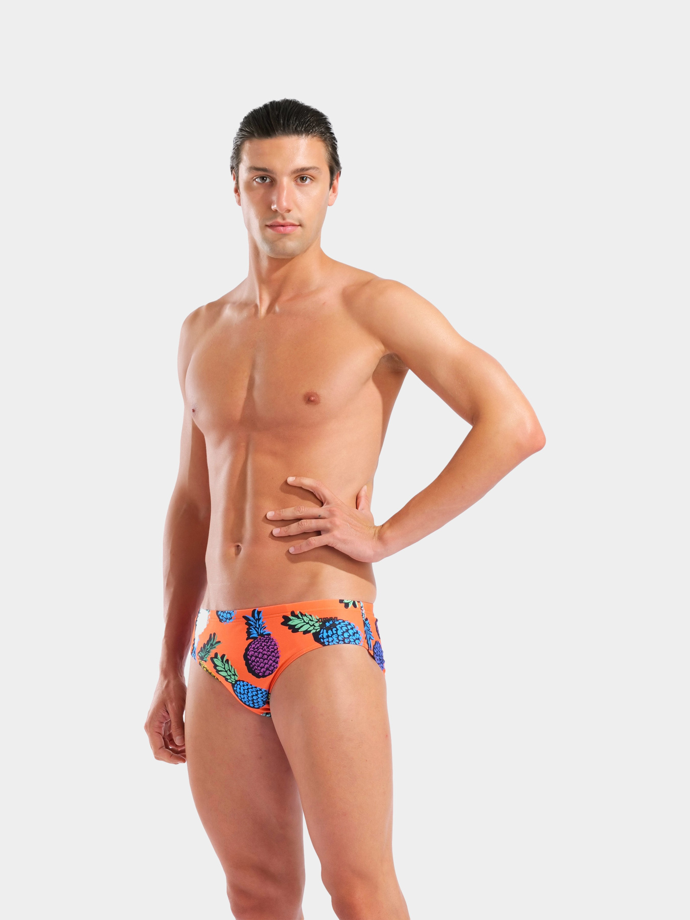 Чоловічі плавки Arena PINEAPPLES SWIM BRIEFS модель 010708-350 Фото