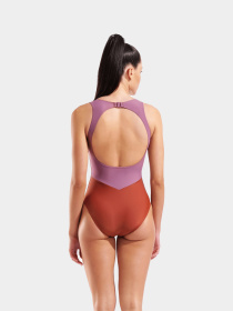 Женский купальник Arena SOLID SWIMSUIT O BACK модель 011319-409 Фото