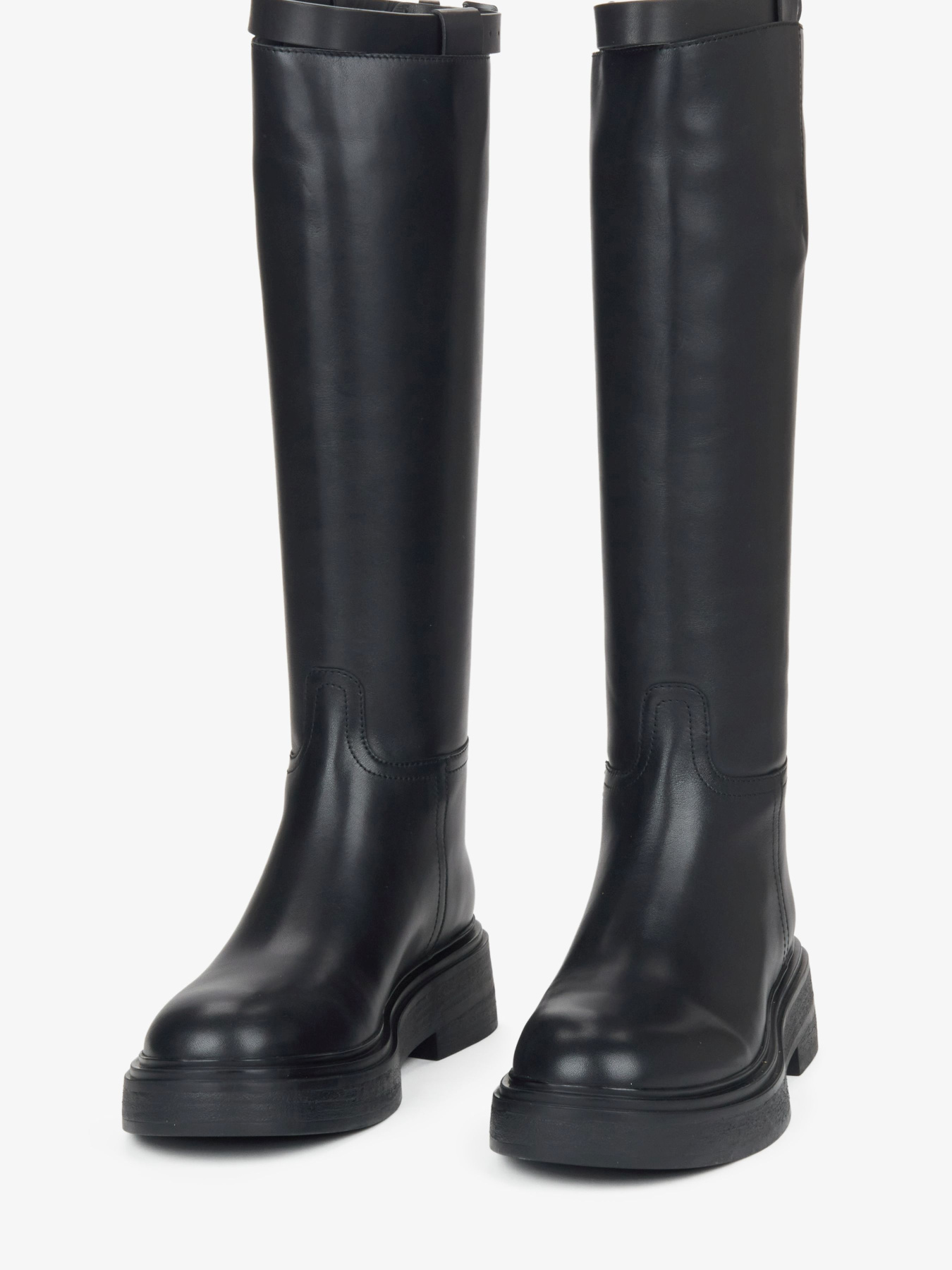 Сапоги Estro модель 35319-1-1-101 Фото