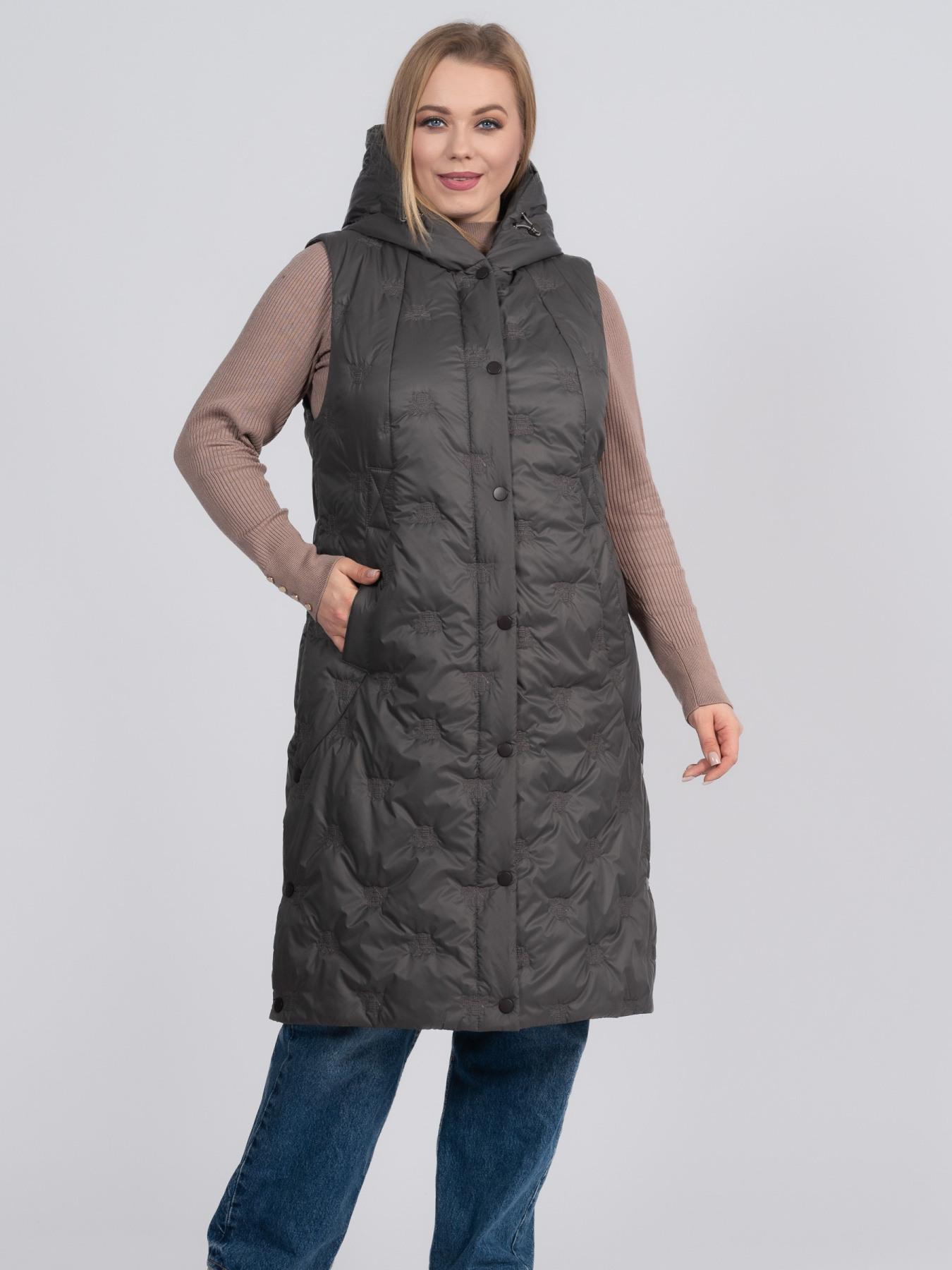 Утеплений жилет UVENTUM модель 1172-r Фото