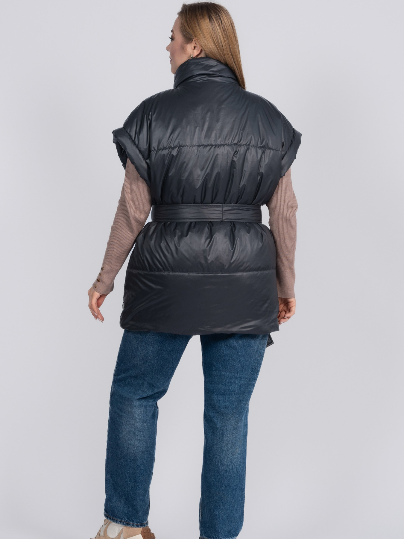 Утеплений жилет UVENTUM модель 1176-r Фото