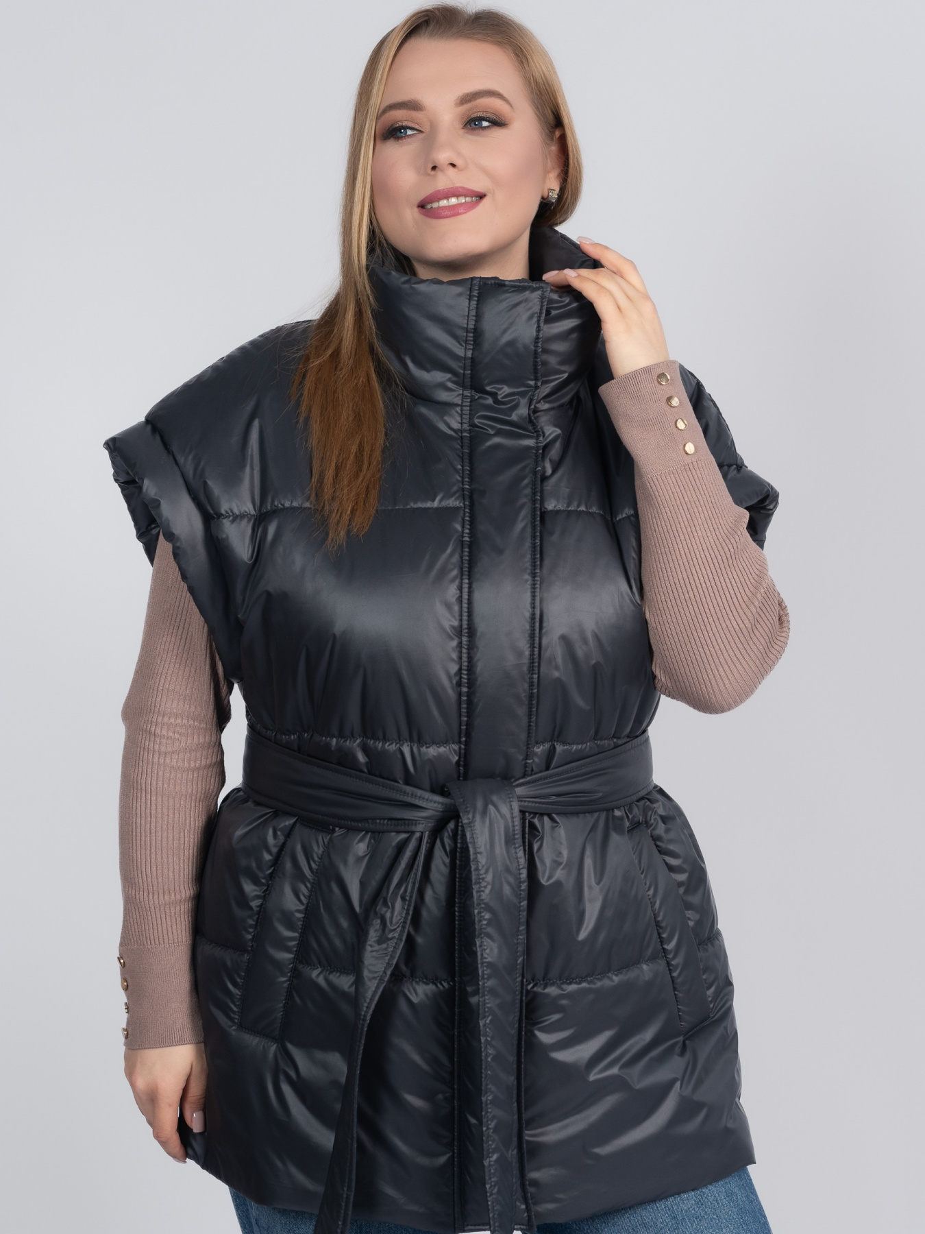 Утеплений жилет UVENTUM модель 1176-r Фото