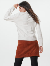 Вязаный свитер модель T1770984975 Фото