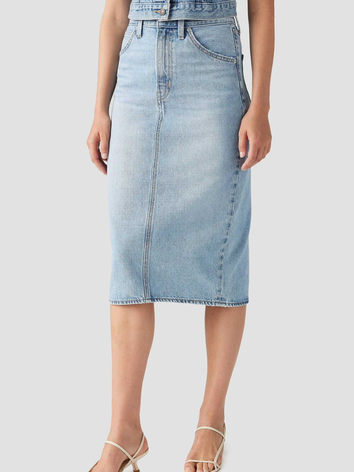 Джинсовая юбка Levi's модель 001VH;0001 Джинсовая юбка Levi's модель 001VH;0001 Фото