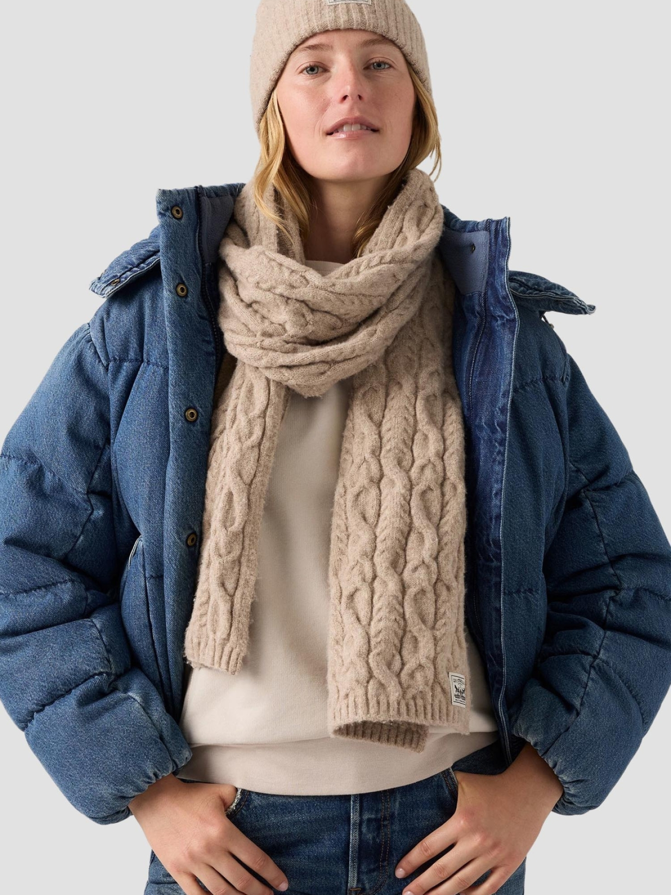 Шарф LEVIS модель 004D6;0001 Шарф LEVIS модель 004D6;0001 Фото