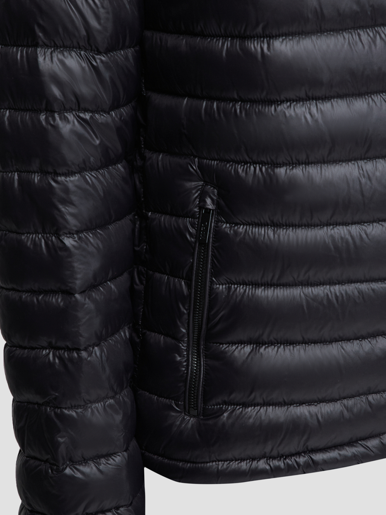 Демісезонна куртка Karl Lagerfeld модель 500590.505022;990 Фото