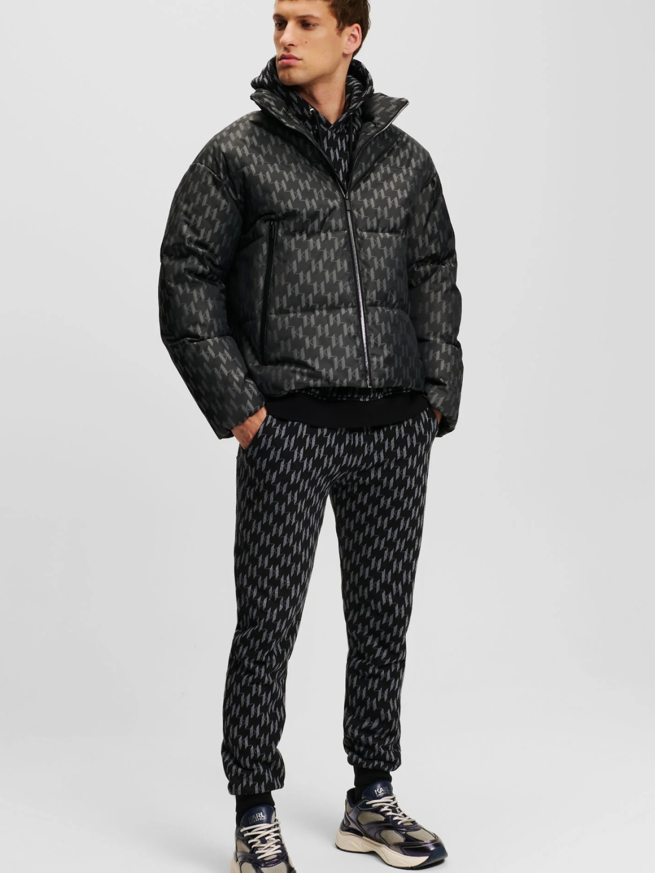 Зимова куртка Karl Lagerfeld модель 544529.505018;990 Фото