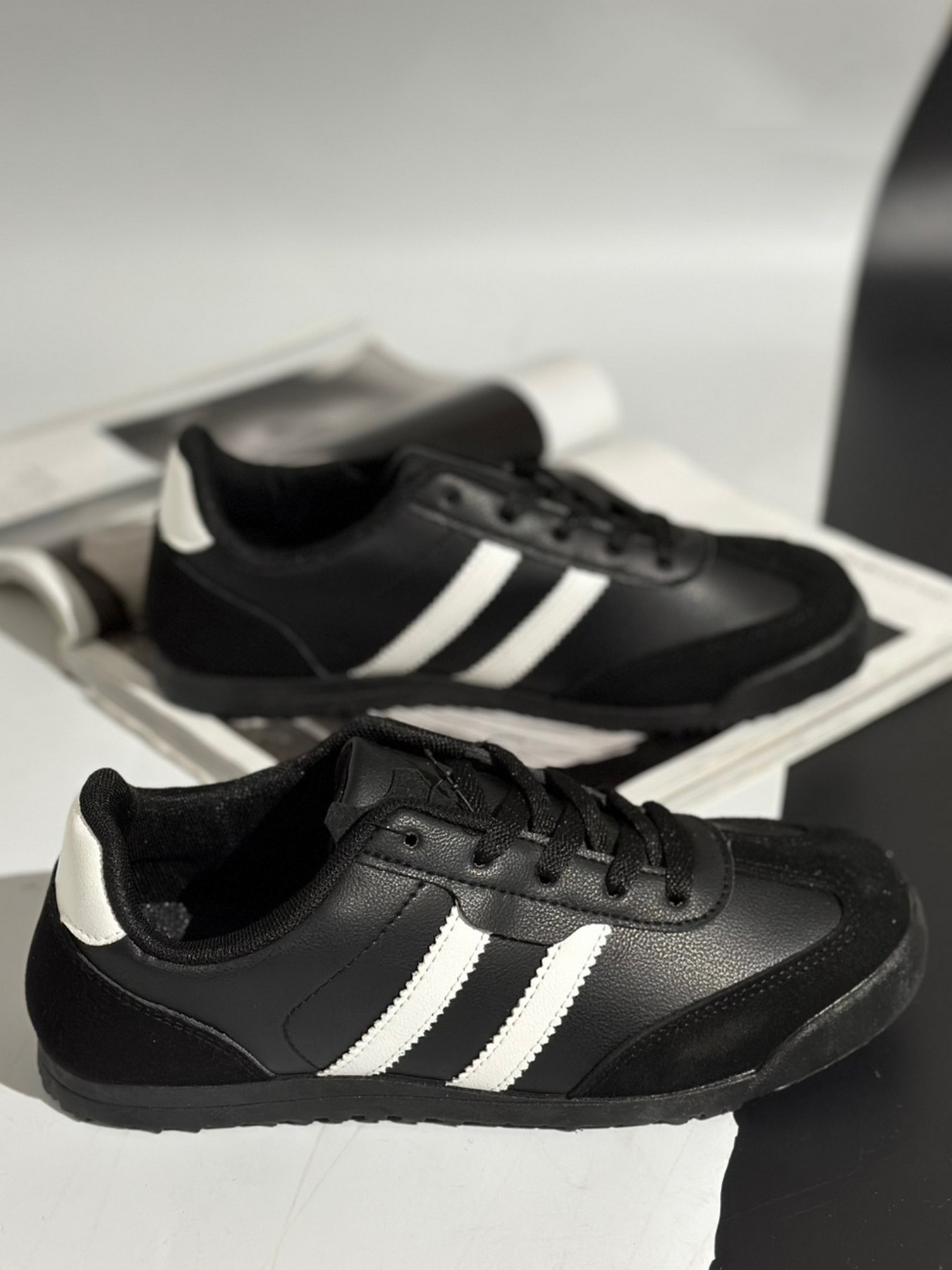 Кроссовки Stilli модель ZHN20-3 Кроссовки Stilli модель ZHN20-3 Фото