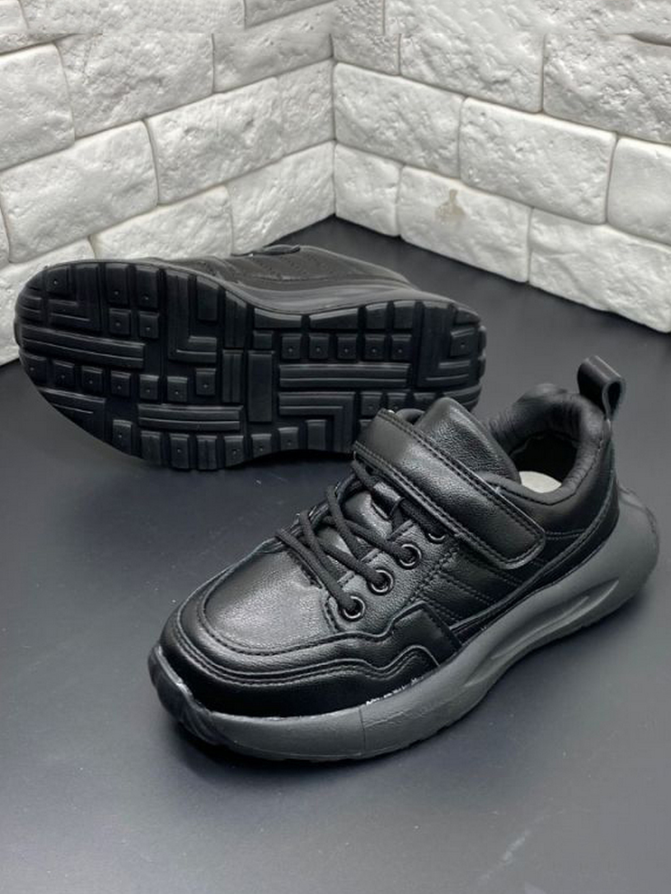 Кроссовки JONG GOLF модель CN11650-0 Фото