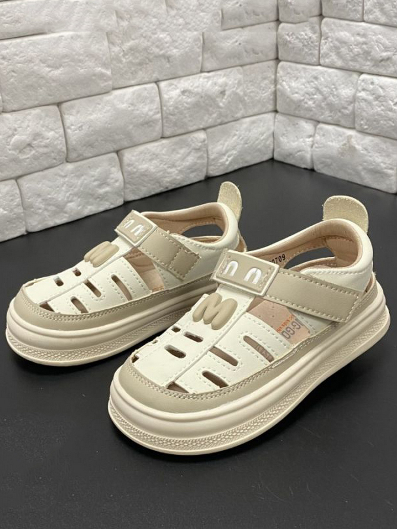 Сандалії Jong Golf BN20709-3 Молочний модель BN20709-3 Фото