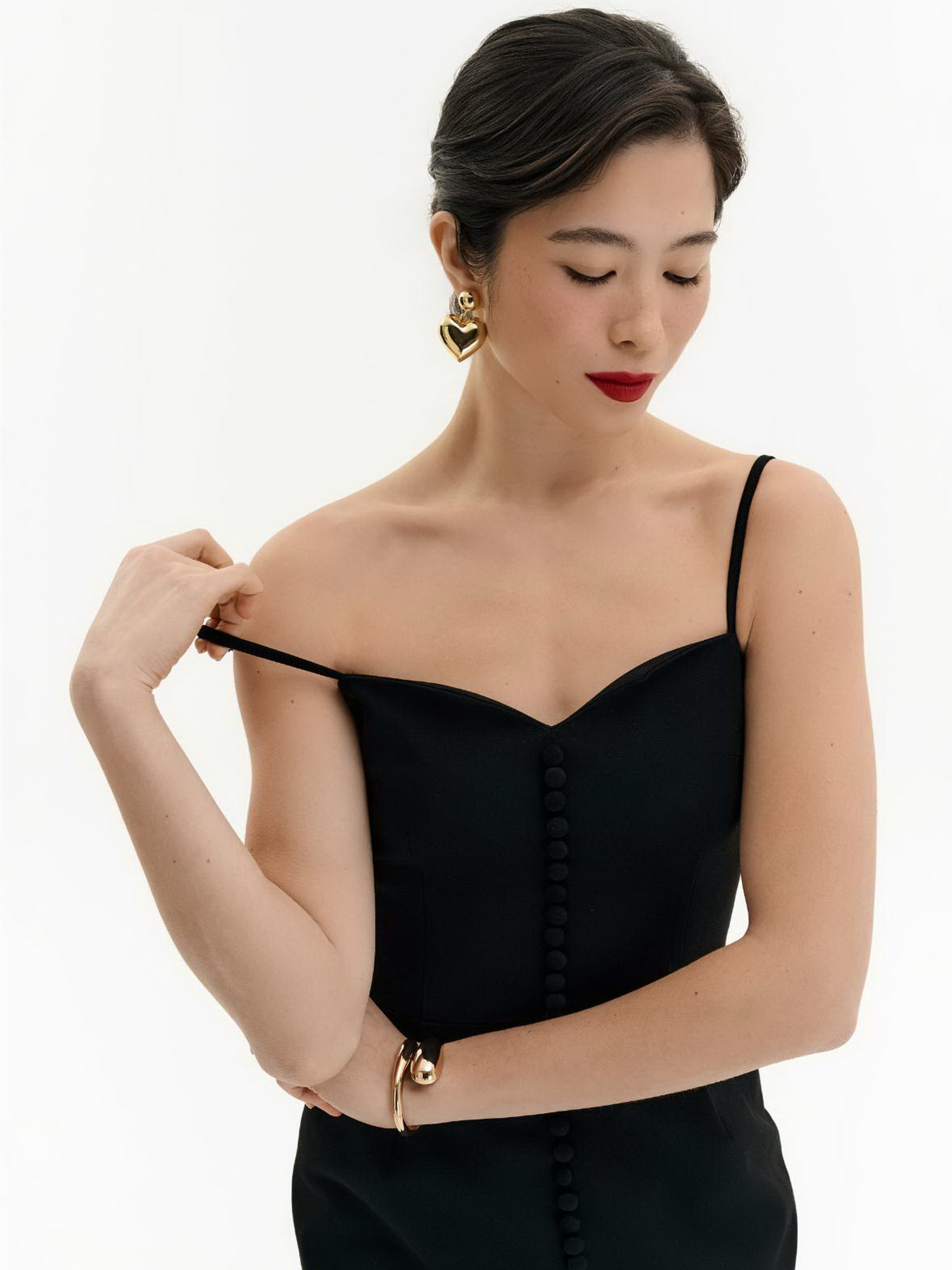 Чорна сукня футляр з декоративними гудзиками на підкладці модель 4934.10 Фото