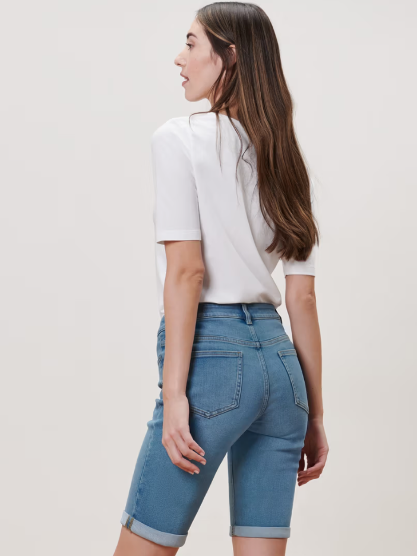 Джинсові шорти Tchibo модель T1771156922 Фото