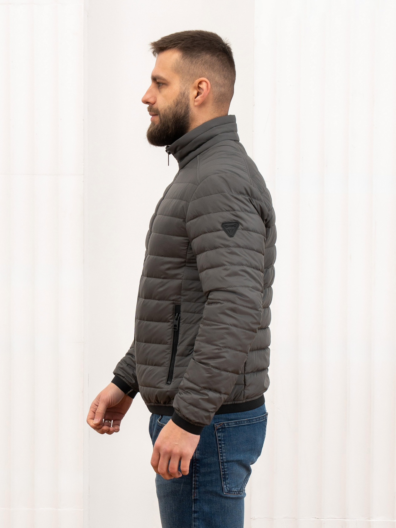 Демисезонная куртка AVALON модель 57-V Фото