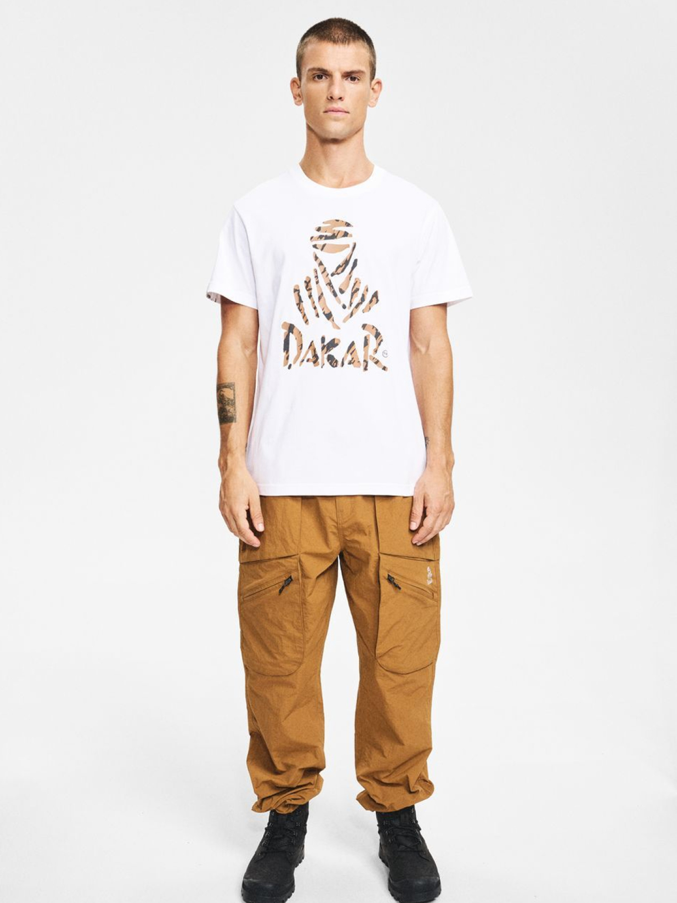 Футболка мужская DKR DES 1725 с принтом белая модель 10048101 Фото