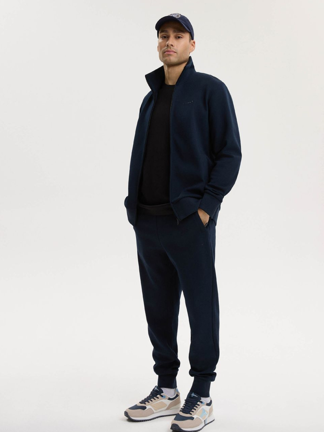 Спортивна кофта DIVERSE Basestandup S модель 10048755 Фото