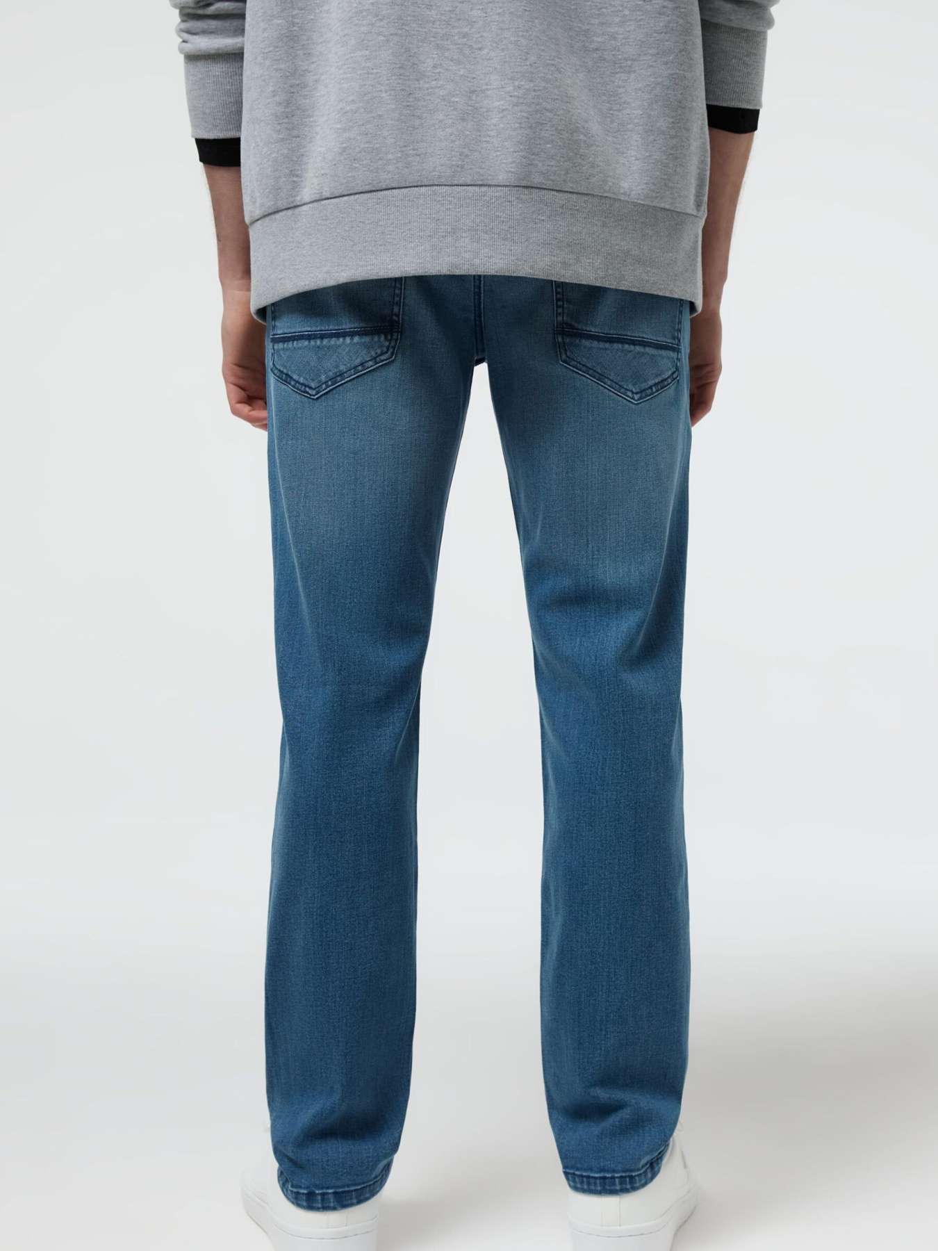 Джинсы мужские slim fit SHELDON 261 голубые модель 10048777 Джинсы мужские slim fit SHELDON 261 голубые модель 10048777 Фото