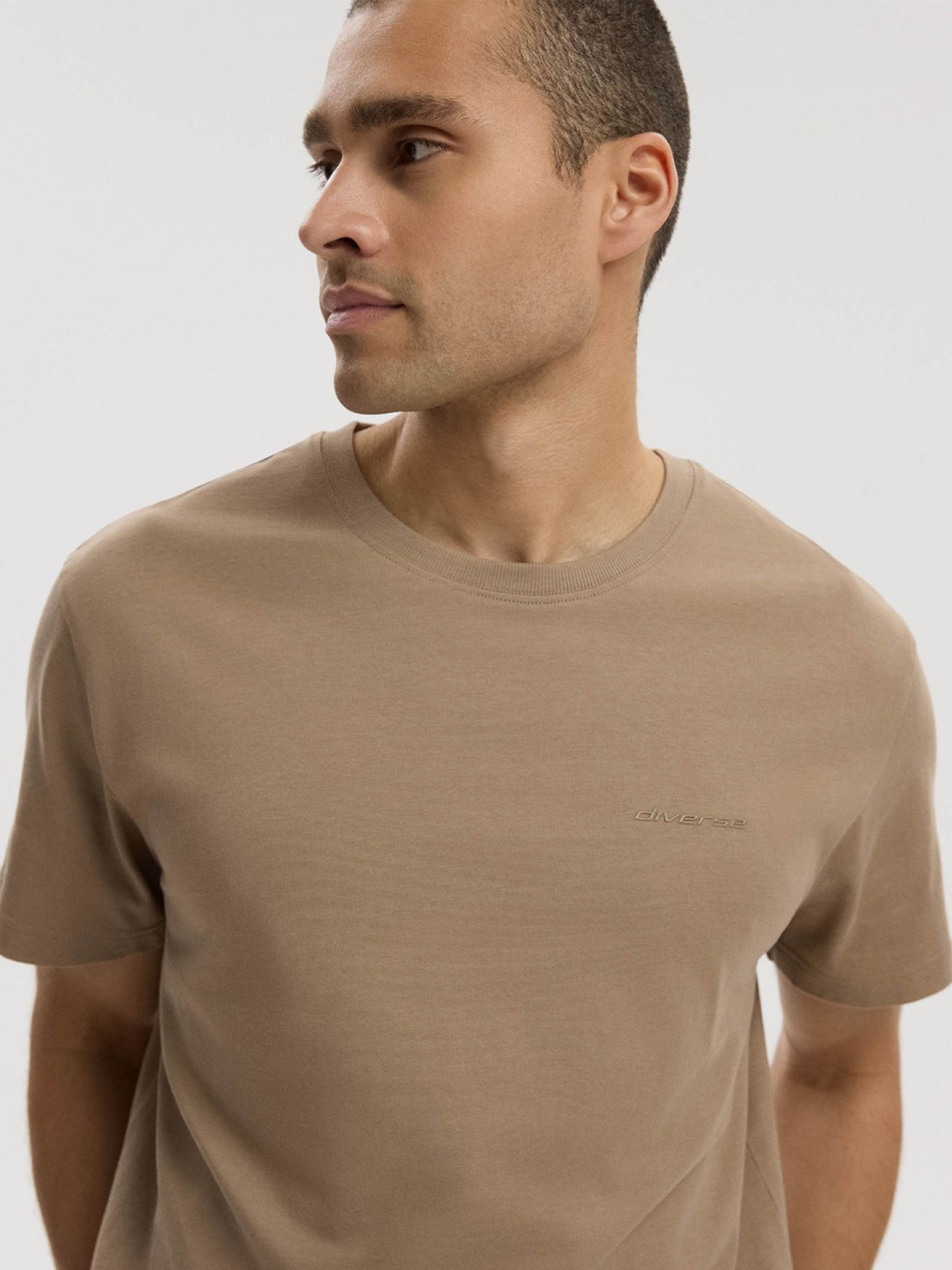 Футболка мужская BASETE S 261 универсальная бежевая модель 10048800 Фото