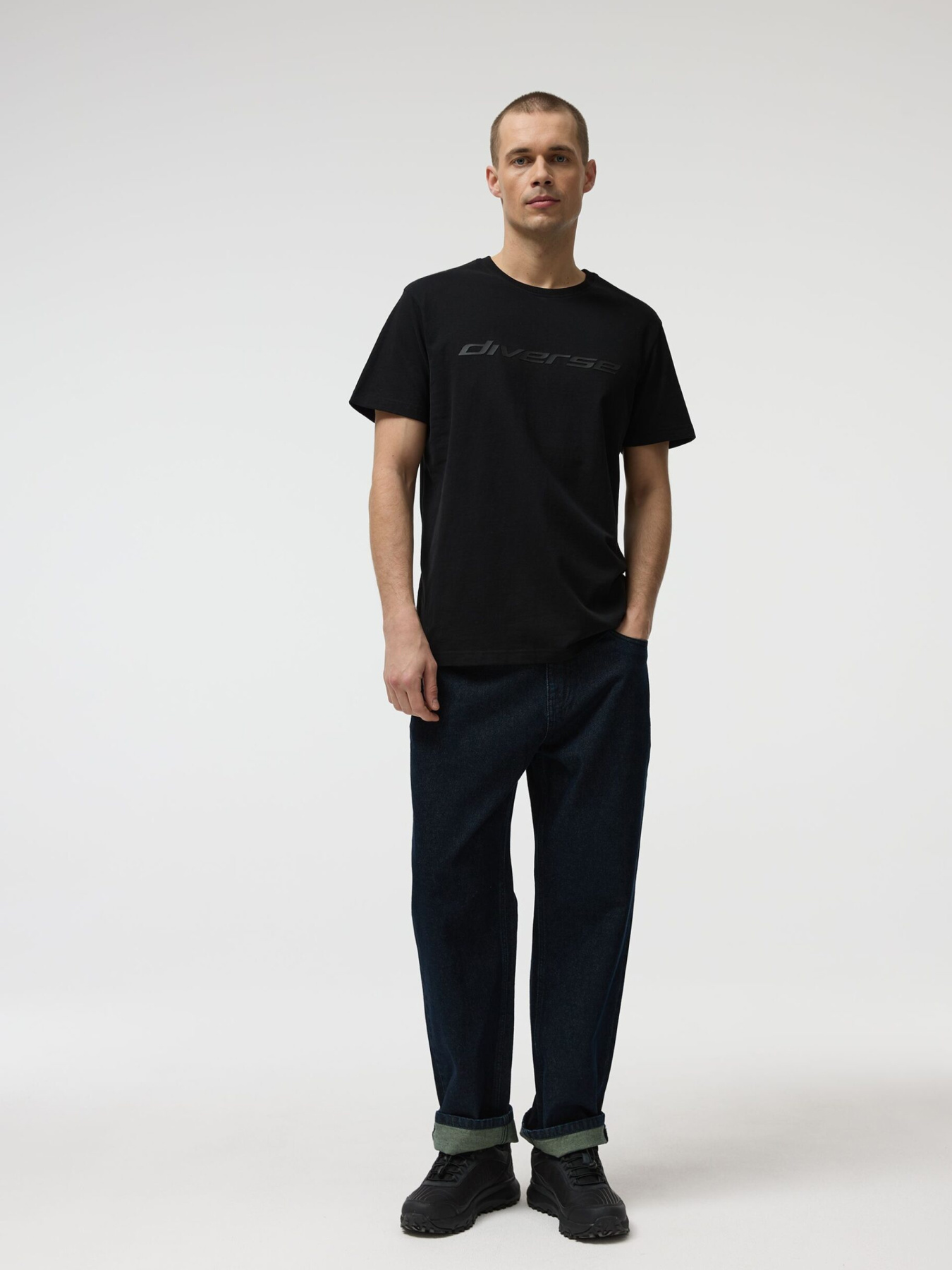 Футболка DIVERSE Core Logo 261a модель 10048802 Фото