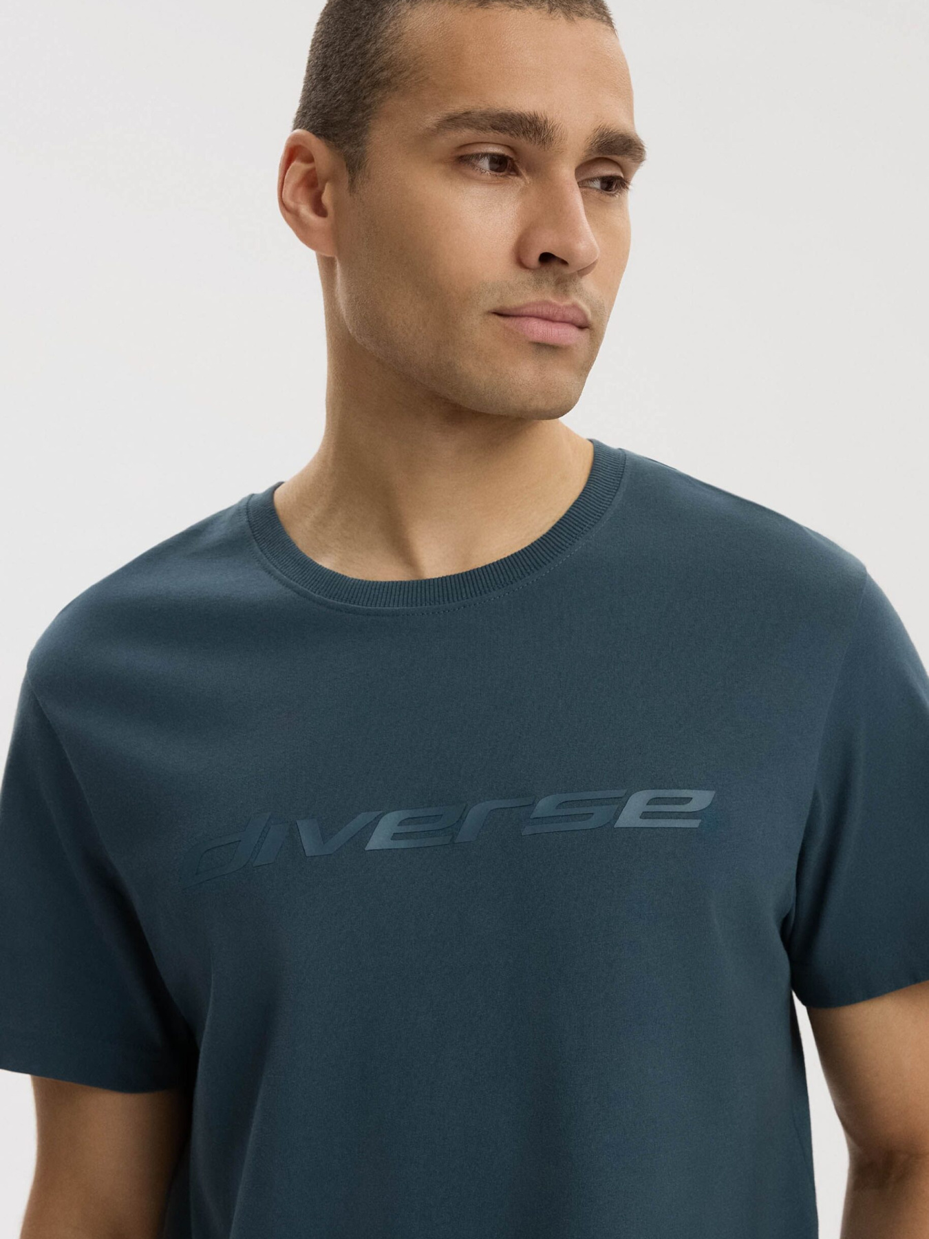 Футболка DIVERSE Core Logo 261b модель 10048803 Фото